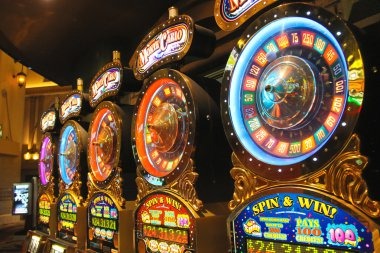 Live roulette wheel setup